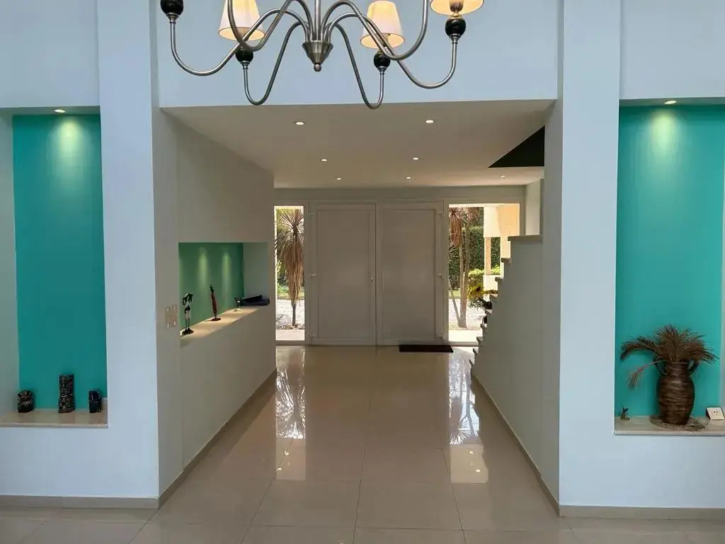 Casa con piscina y quincho en Exaltación de la Cruz, foto 4