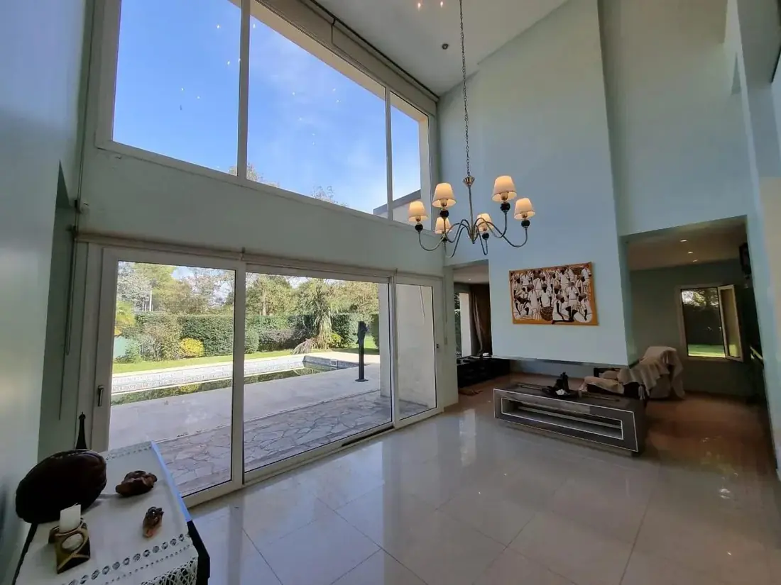 Casa con piscina y quincho en Exaltación de la Cruz, foto 5