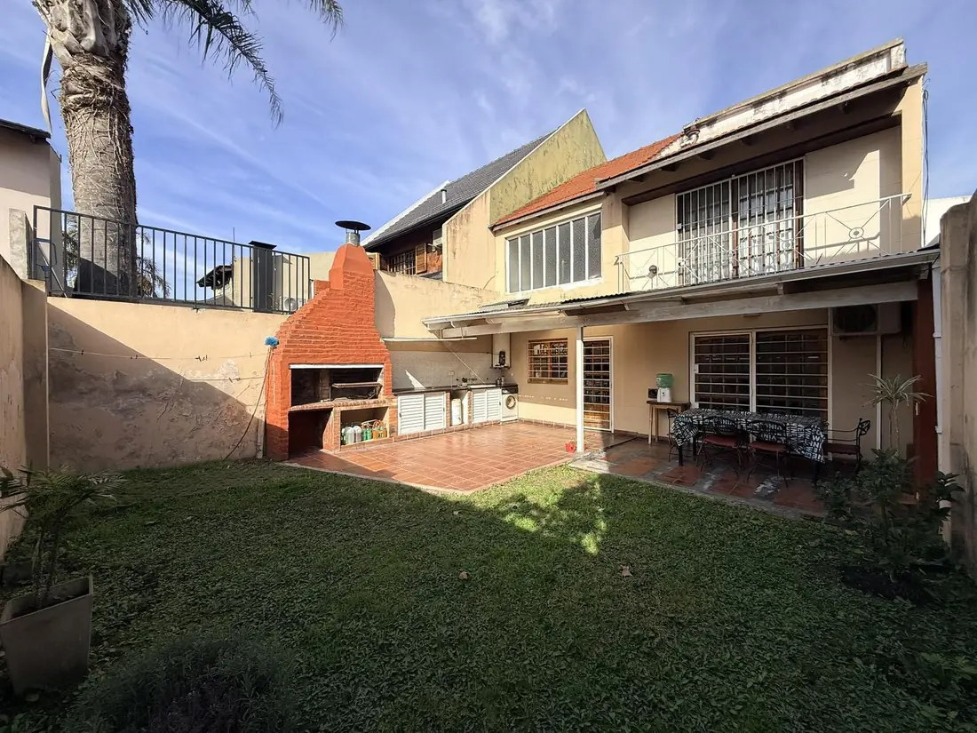 Chalet de 4 ambientes en Lanús Este, foto 3